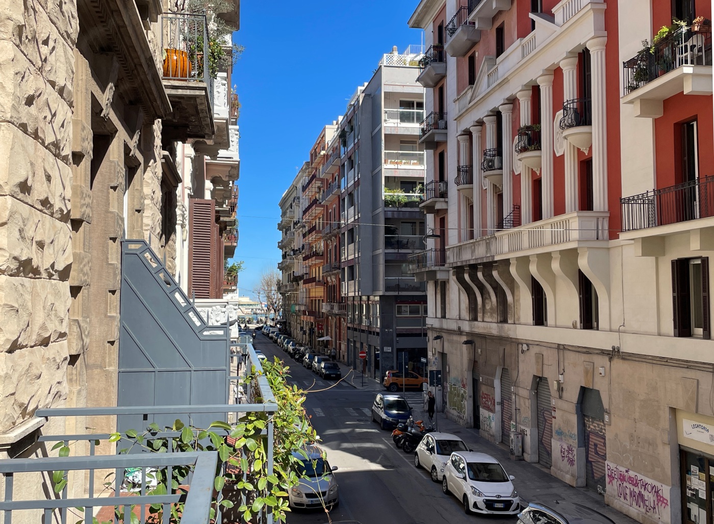 Quadrilocale arredato in affitto a Bari