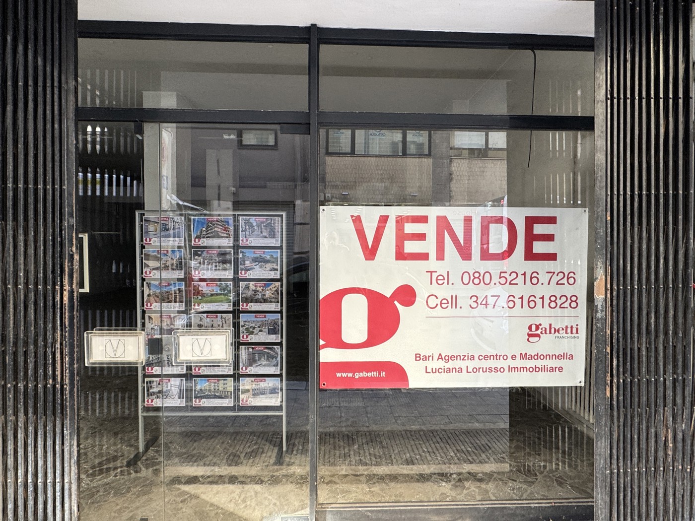 Negozio in vendita a Bari