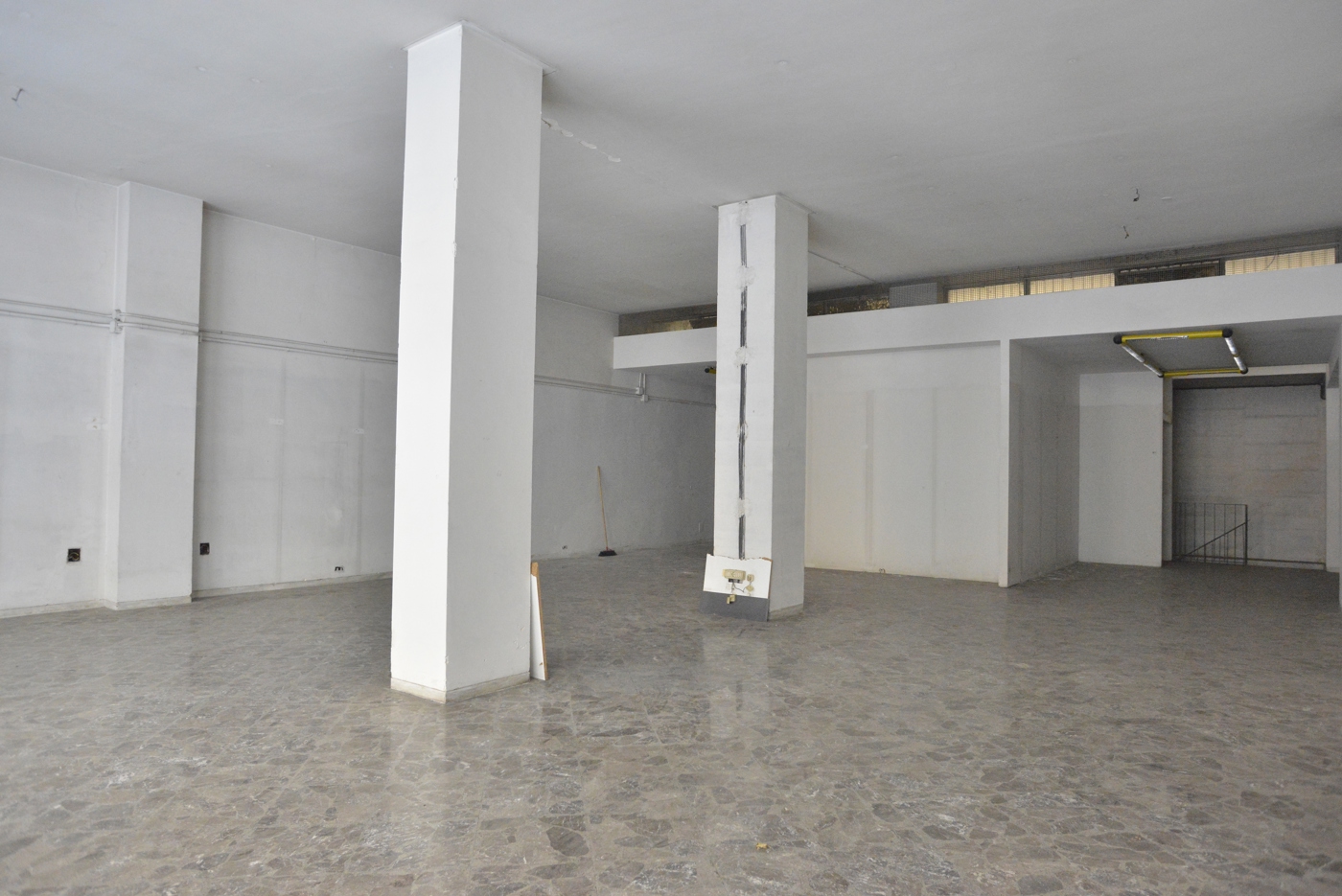 Negozio in vendita a Bari