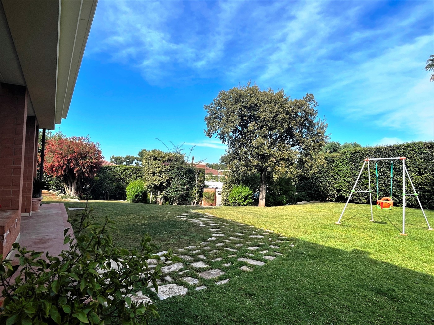 Villa con box doppio a Noic�ttaro