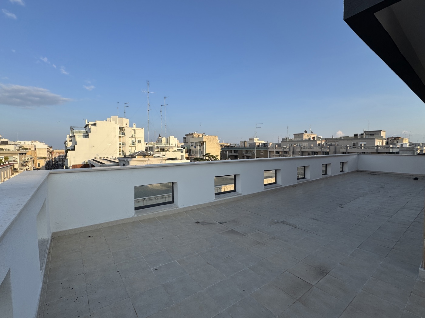 Trilocale arredato in affitto a Bari