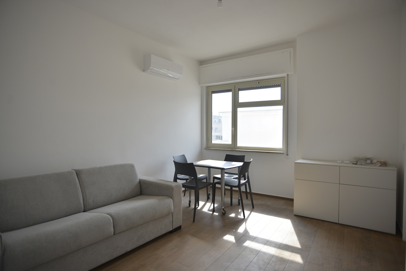 Trilocale arredato in affitto a Bari