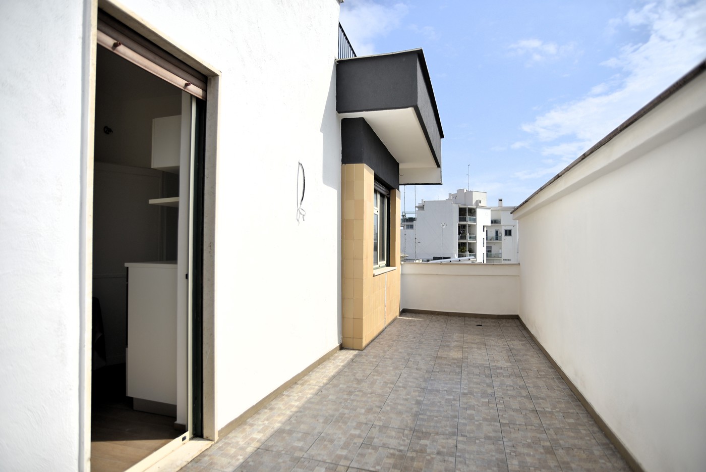 Trilocale arredato in affitto a Bari