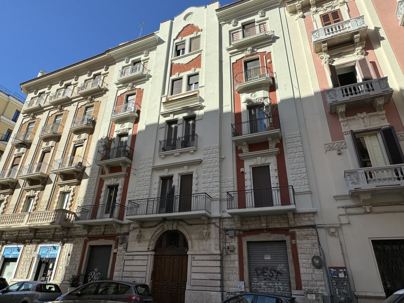 Quadrilocale arredato in affitto a Bari