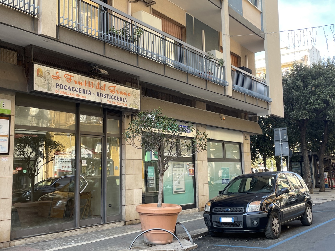 Negozio in vendita a Bari