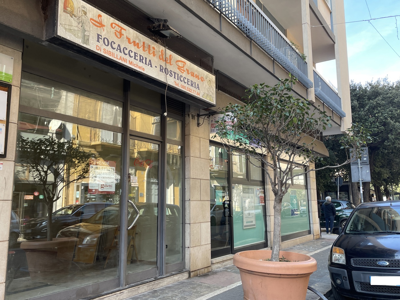 Negozio in vendita a Bari