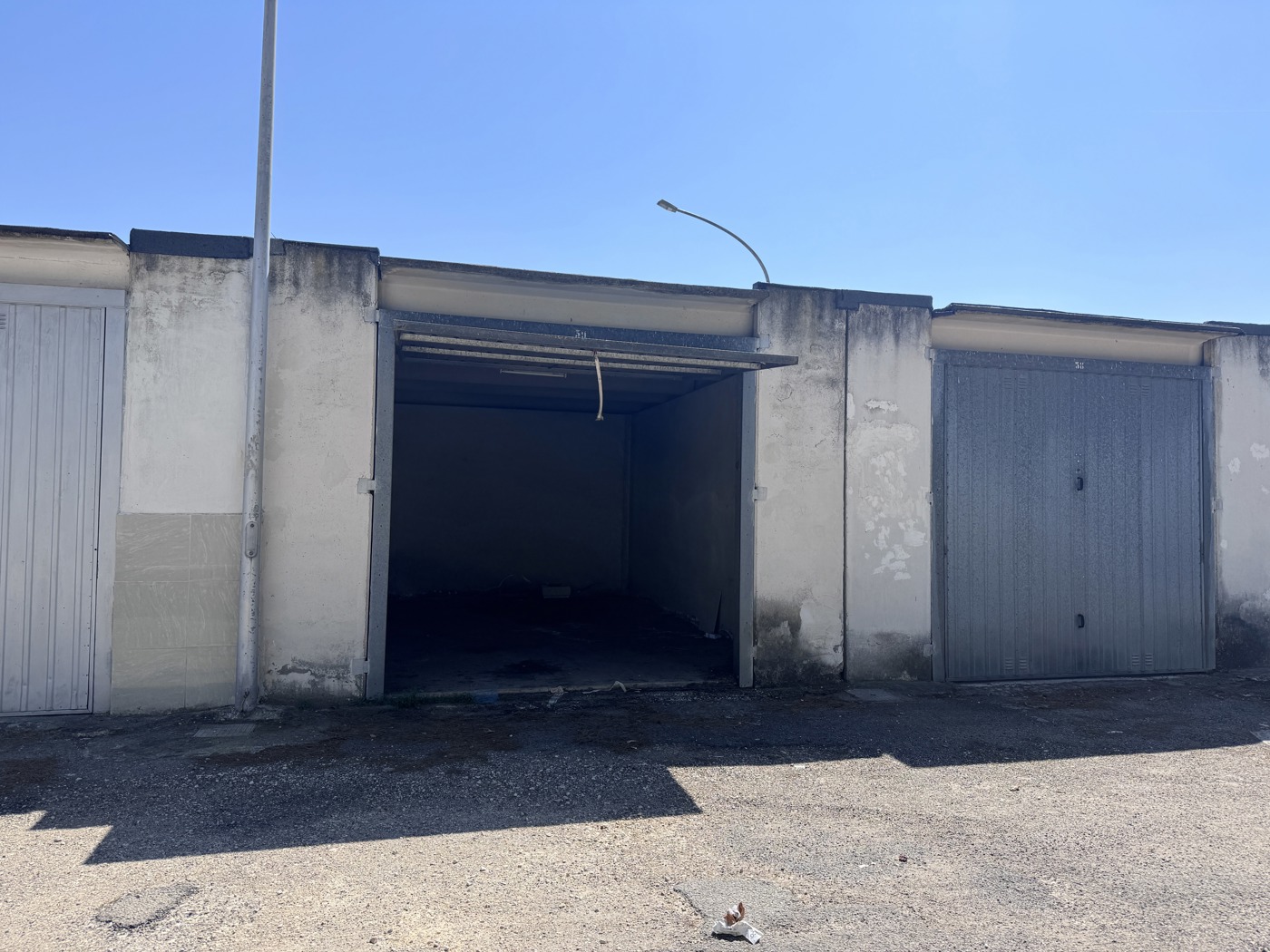 Box/Garage 25mq in vendita a Modugno