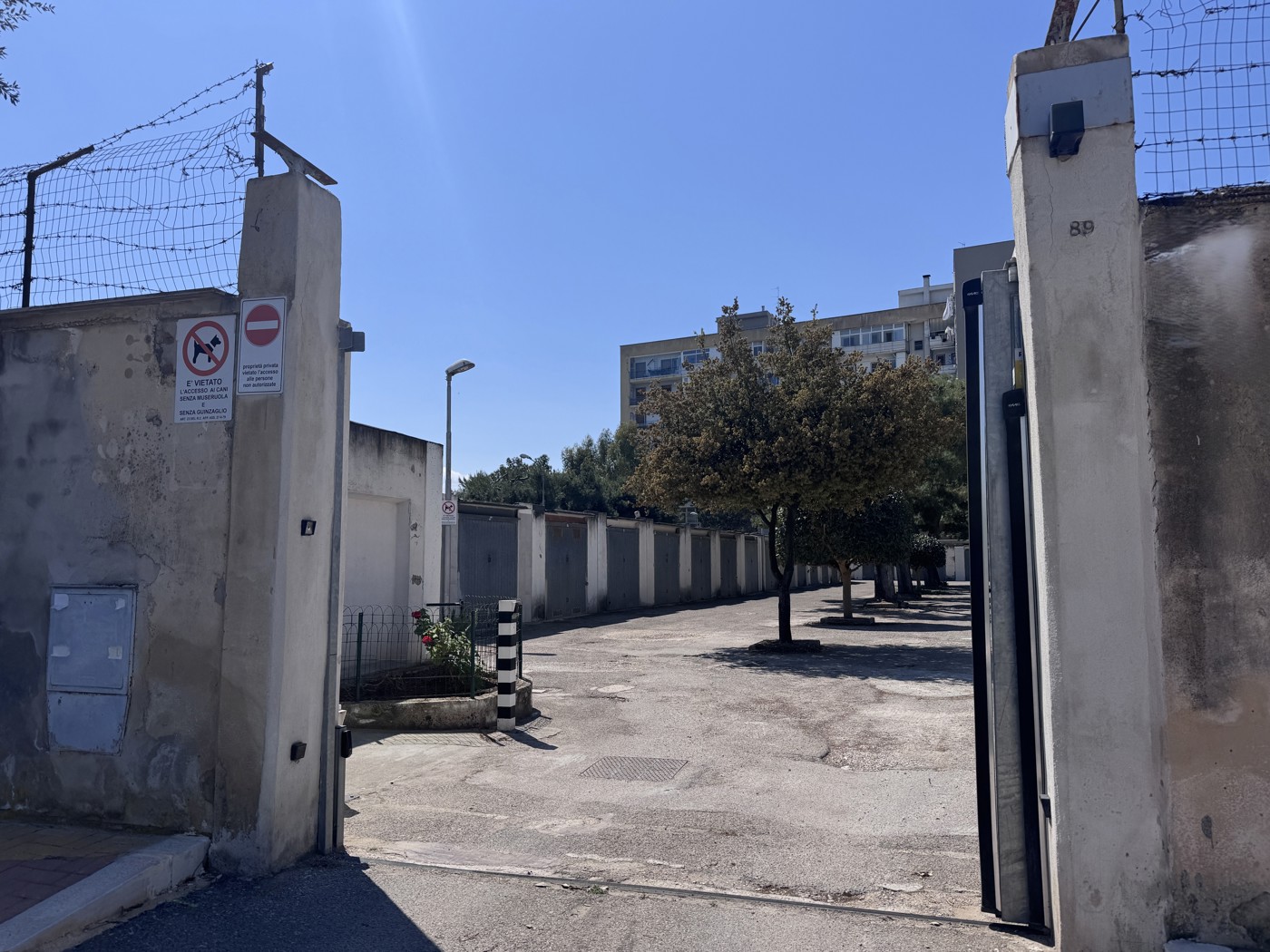 Box/Garage 25mq in vendita a Modugno