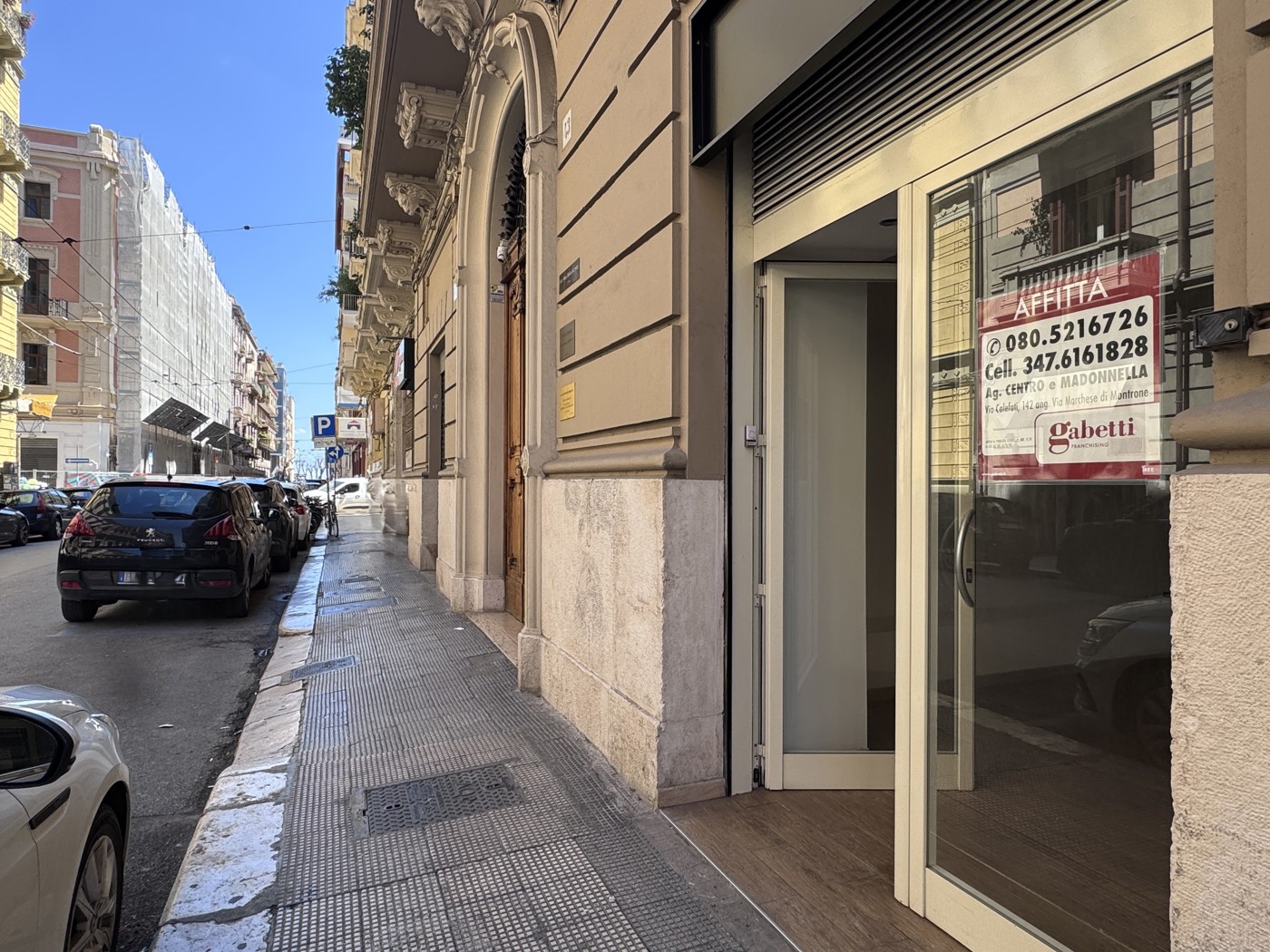 Negozio in affitto a Bari