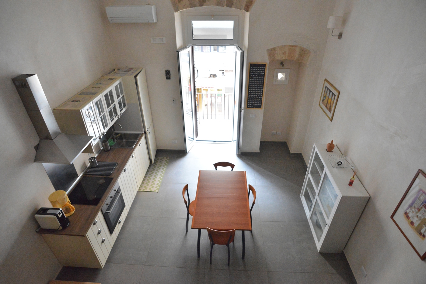 Monolocale arredato in affitto a Bari