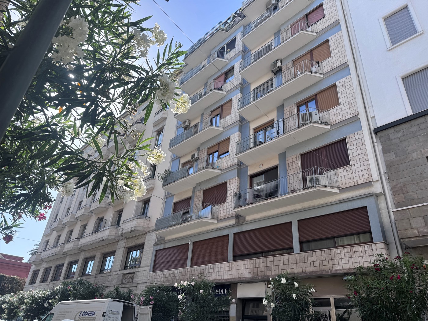 Bilocale arredato in affitto a Bari