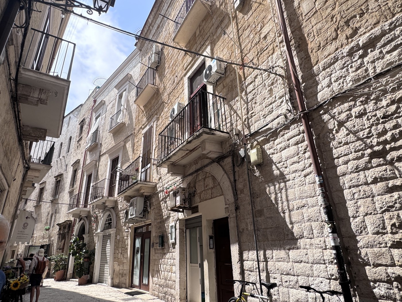 Trilocale ristrutturato a Bari