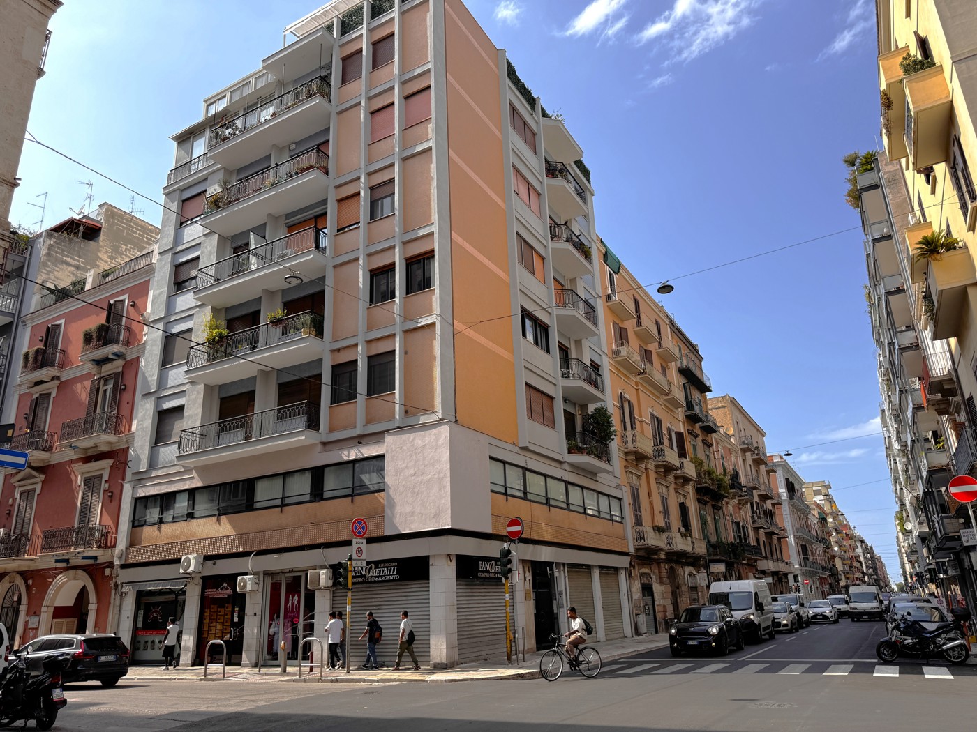 Quadrilocale ristrutturato a Bari