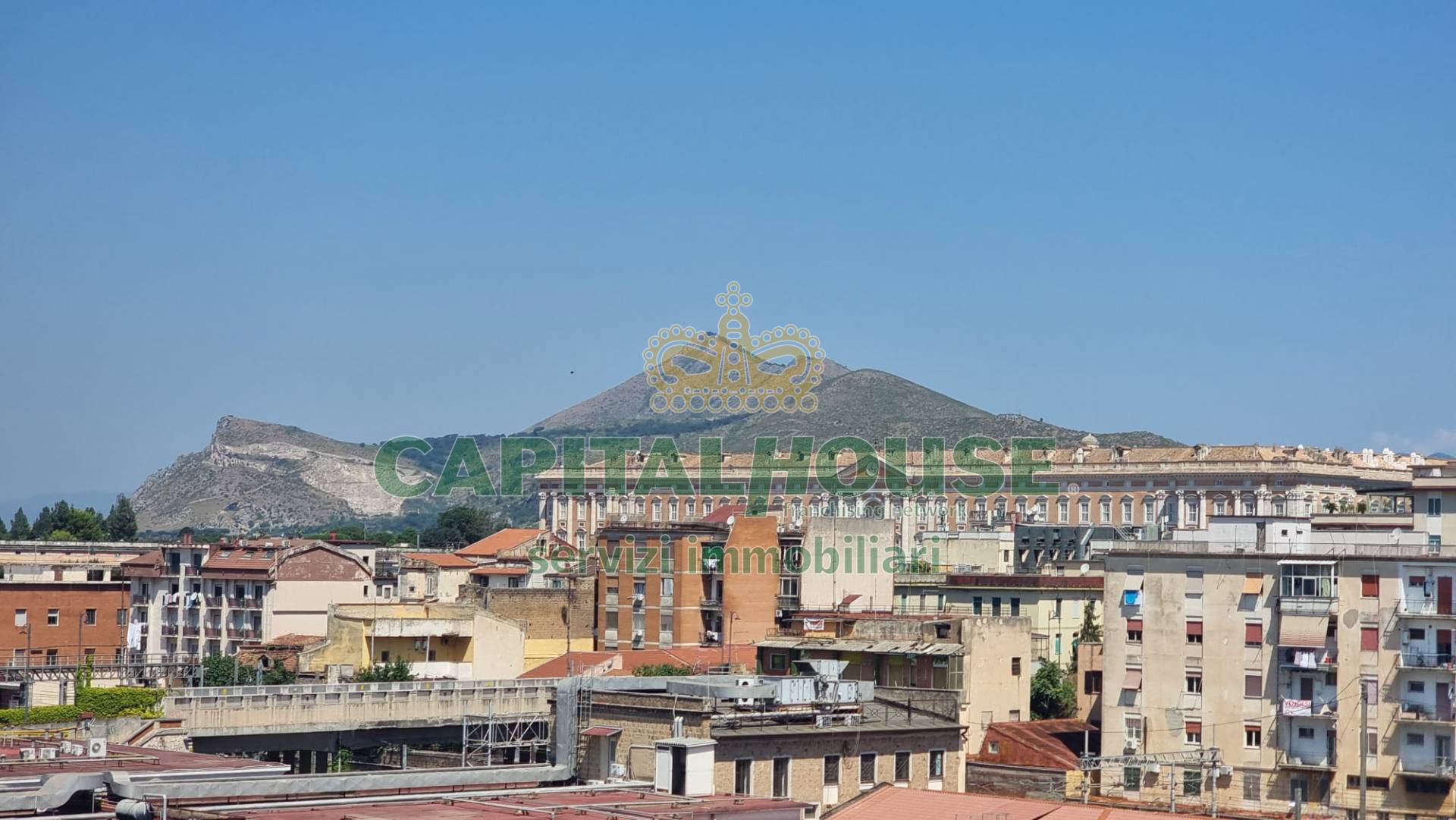 Trilocale con box, Caserta acquaviva