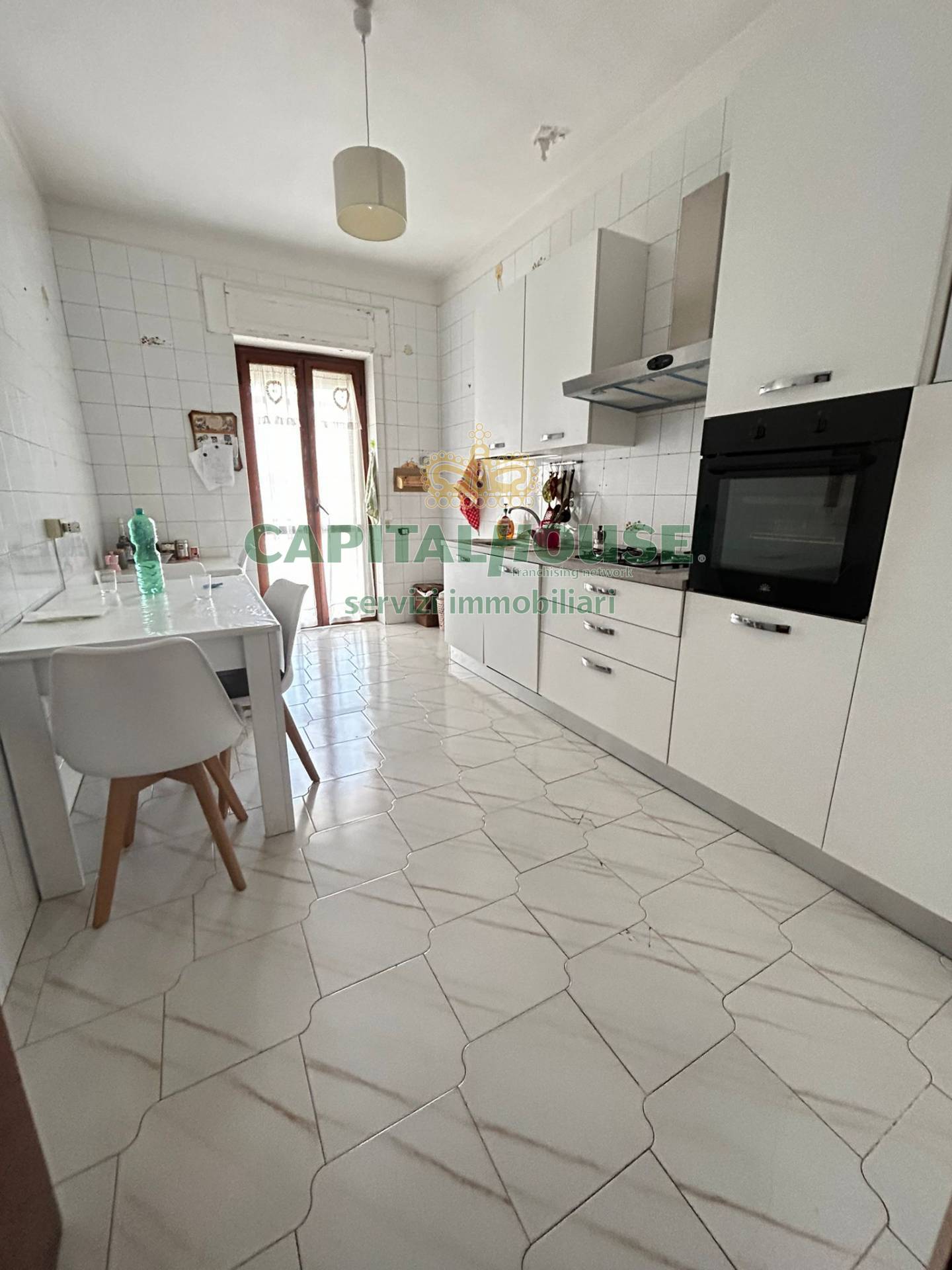 Camere (solo AFFITTO) in affitto a Caserta, Centro