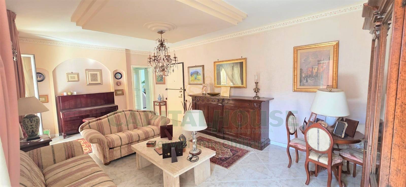 Appartamento in vendita a Caserta, Caserta 2 (167)