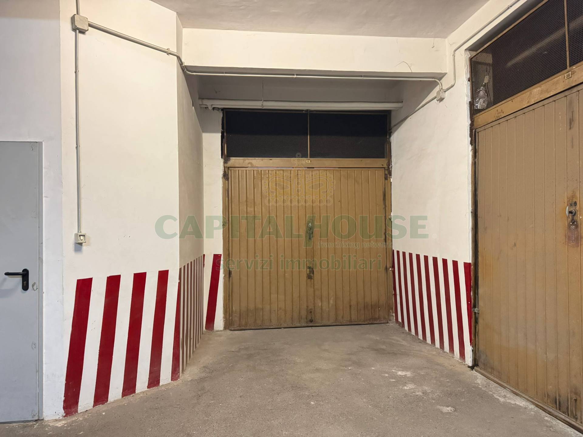 Box o garage in vendita a Caserta, Caserta Ferrarecce