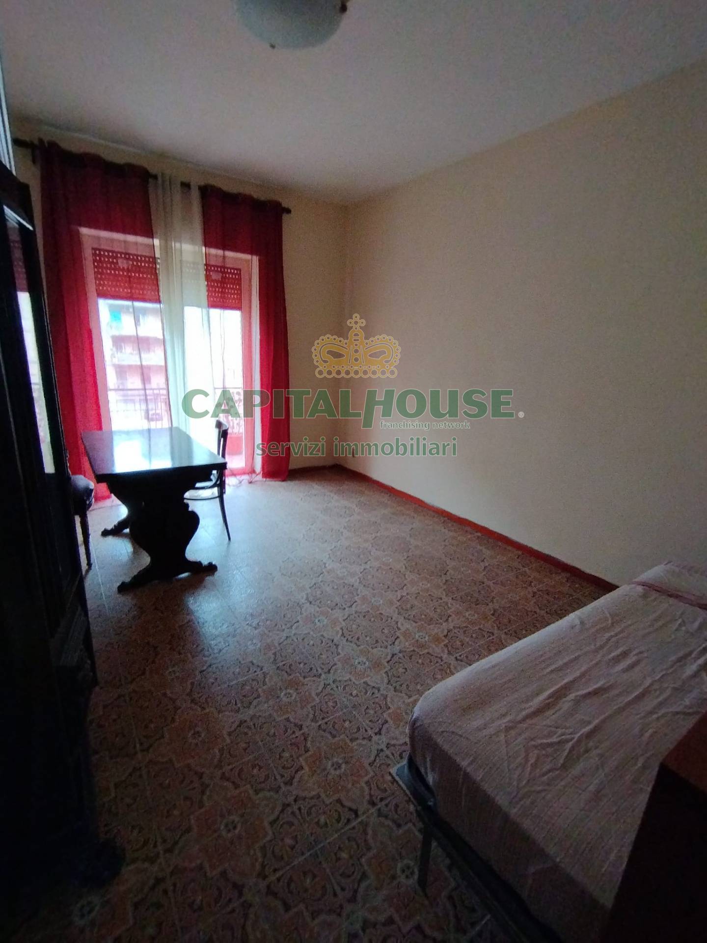 Camere (solo AFFITTO) in affitto a Caserta, Lincoln