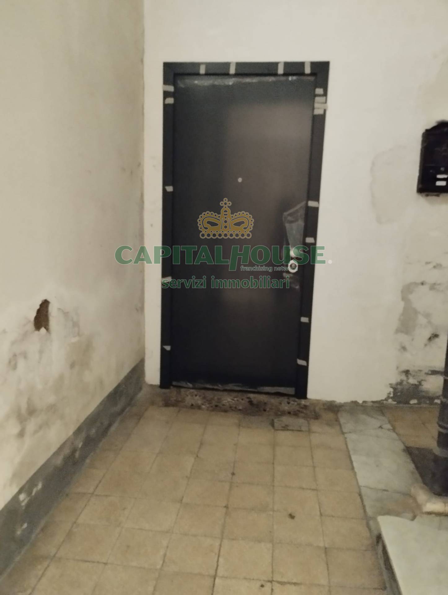 Box in affitto a Caserta, Centro