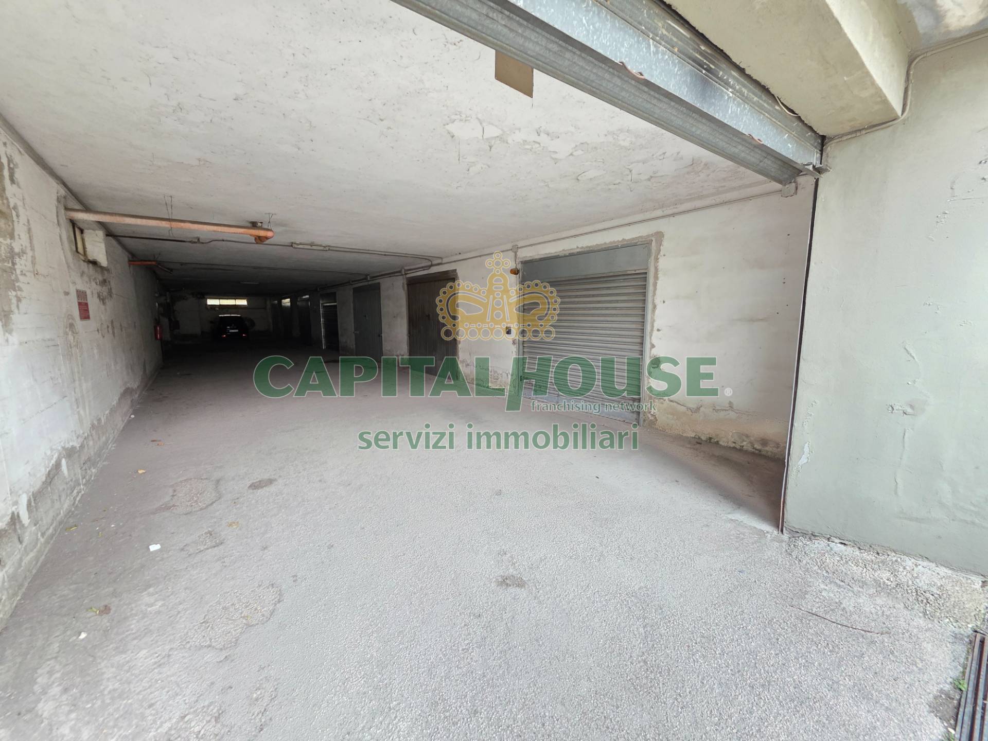 Box in vendita a Caserta, Lincoln