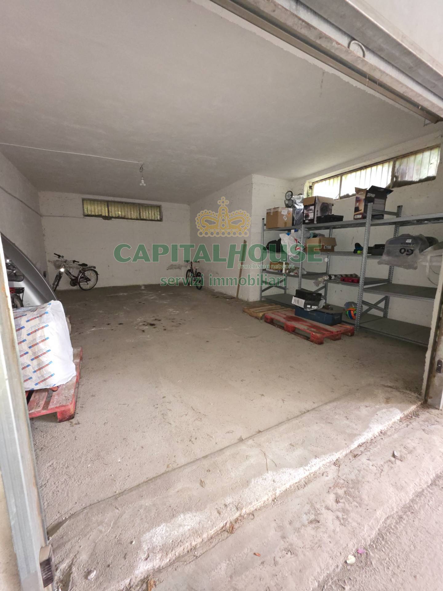 Box in vendita a Caserta, Lincoln