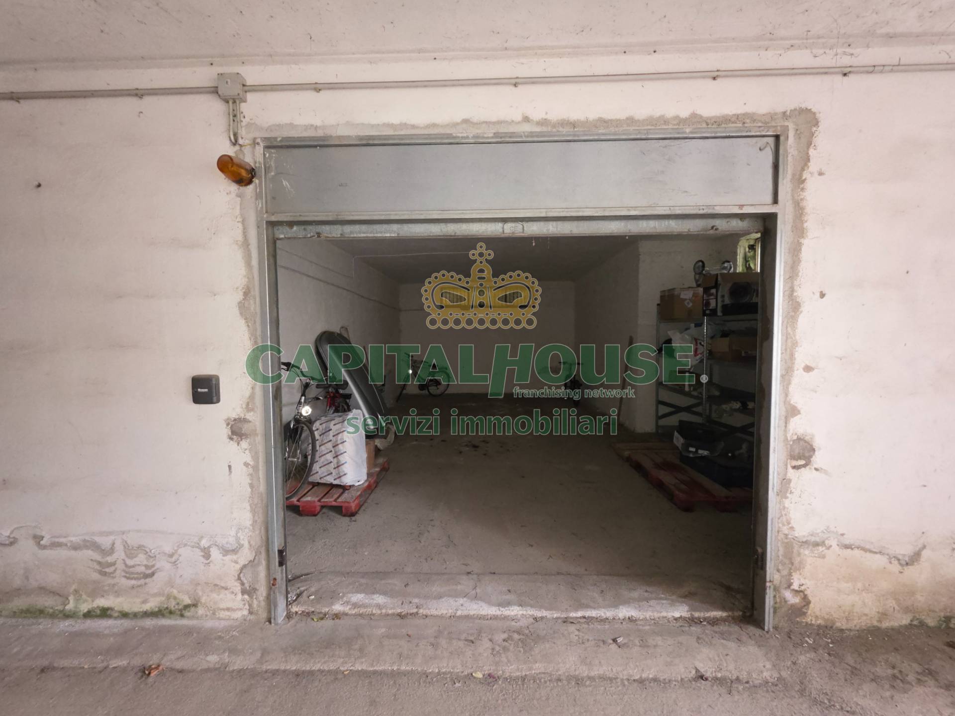 Box in vendita a Caserta, Lincoln