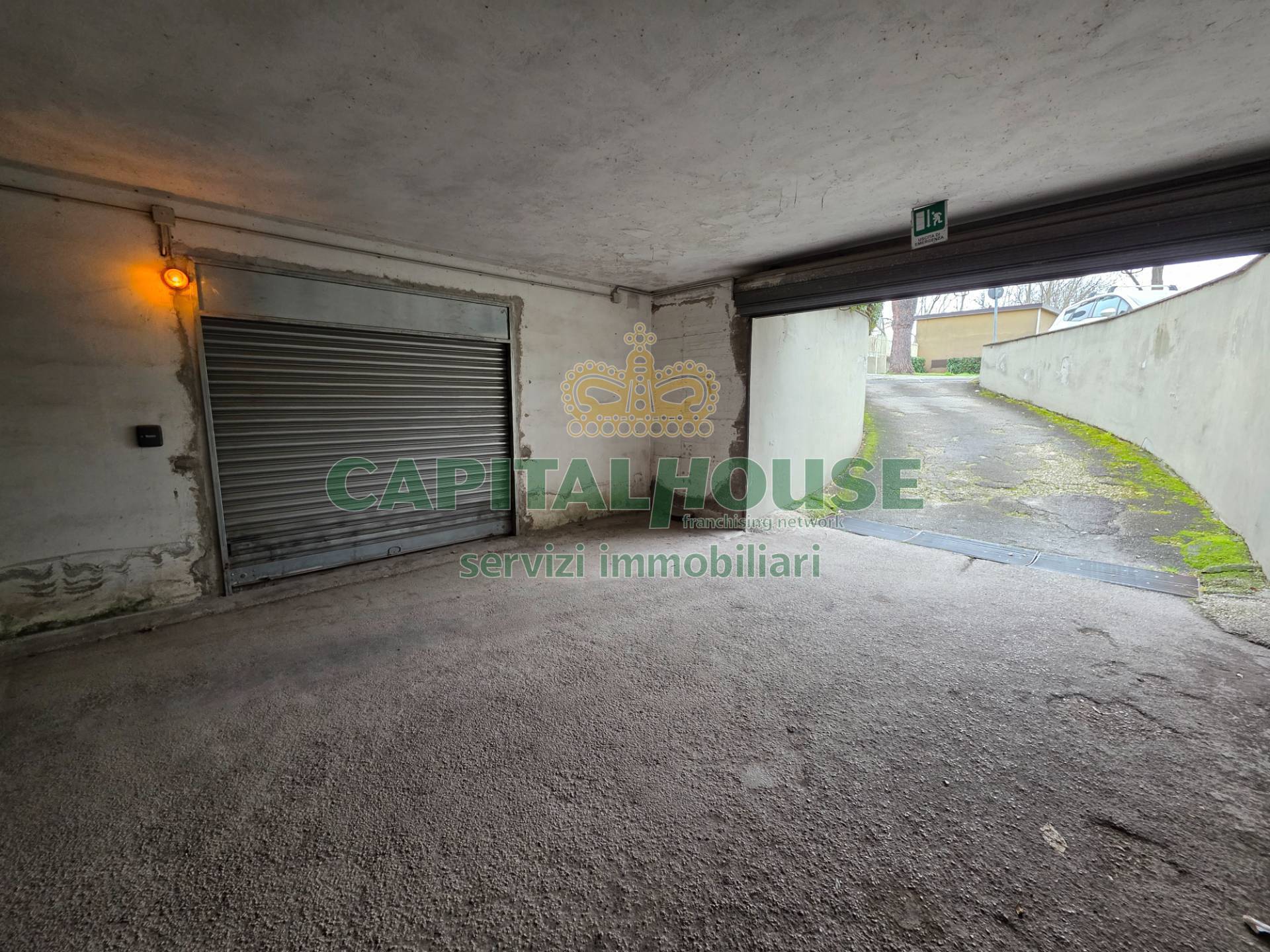 Box in vendita a Caserta, Lincoln