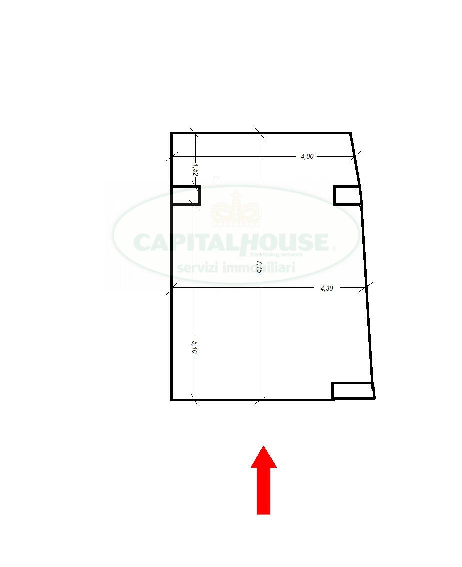 Box o garage in vendita a Caserta, Lincoln