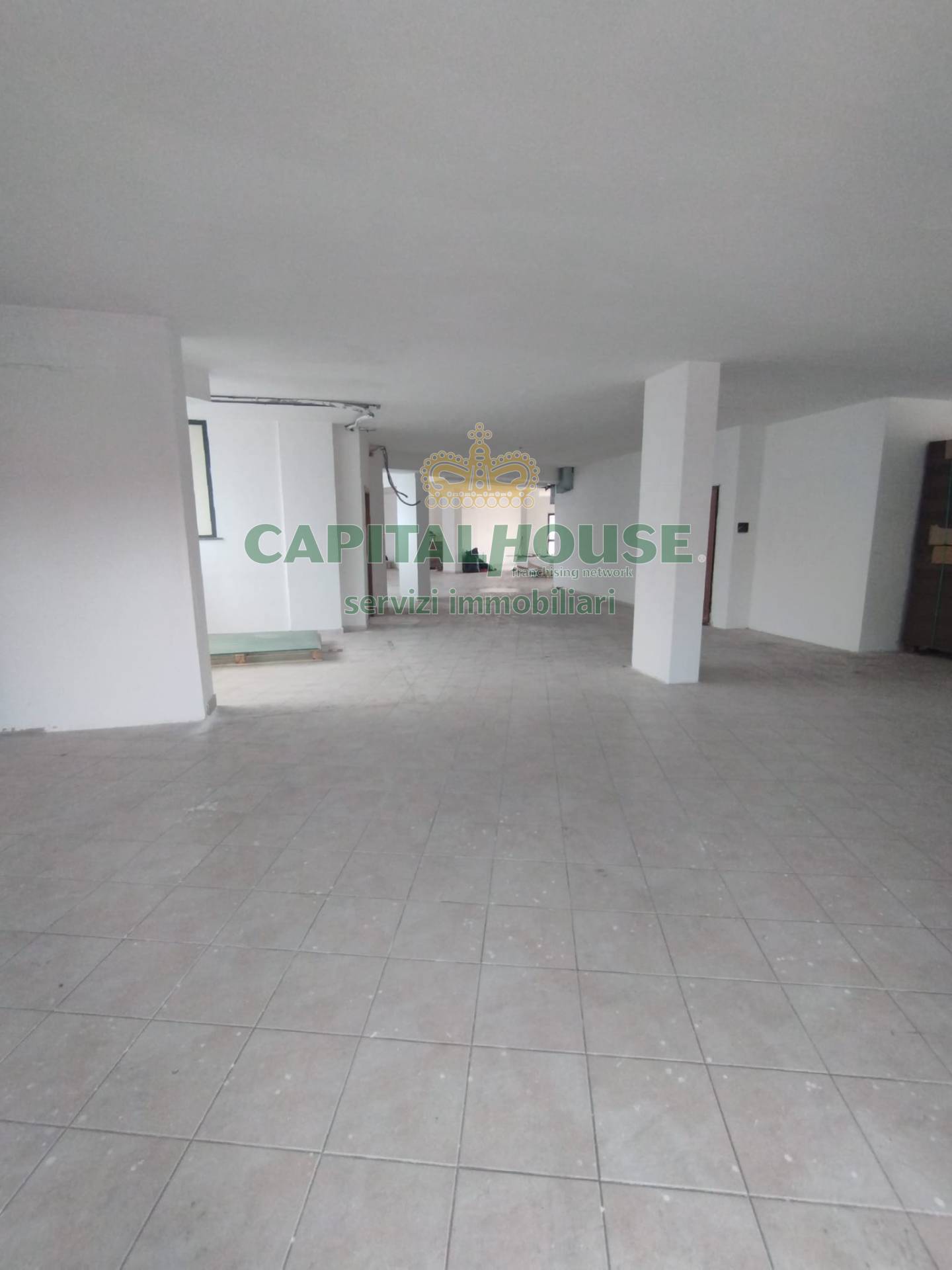 Commerciale in affitto a Caserta, San Clemente