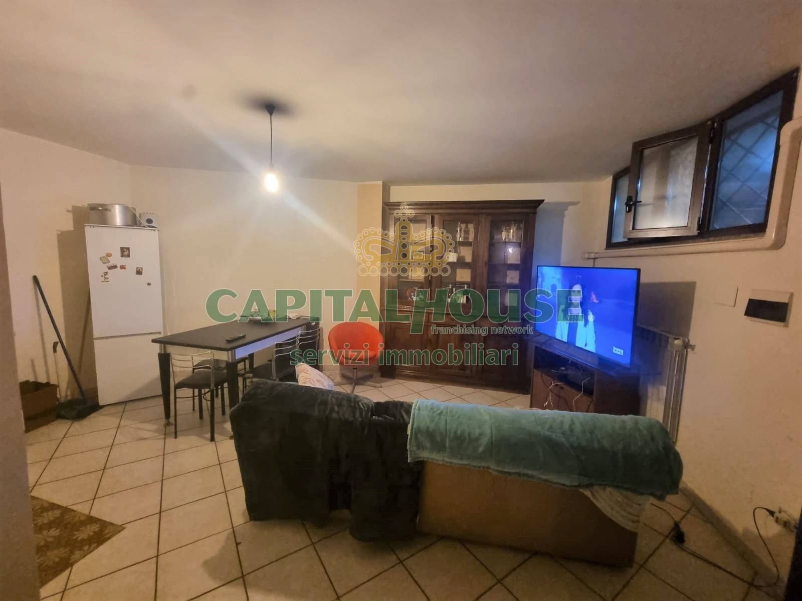 Appartamento in vendita a Caserta, Falciano