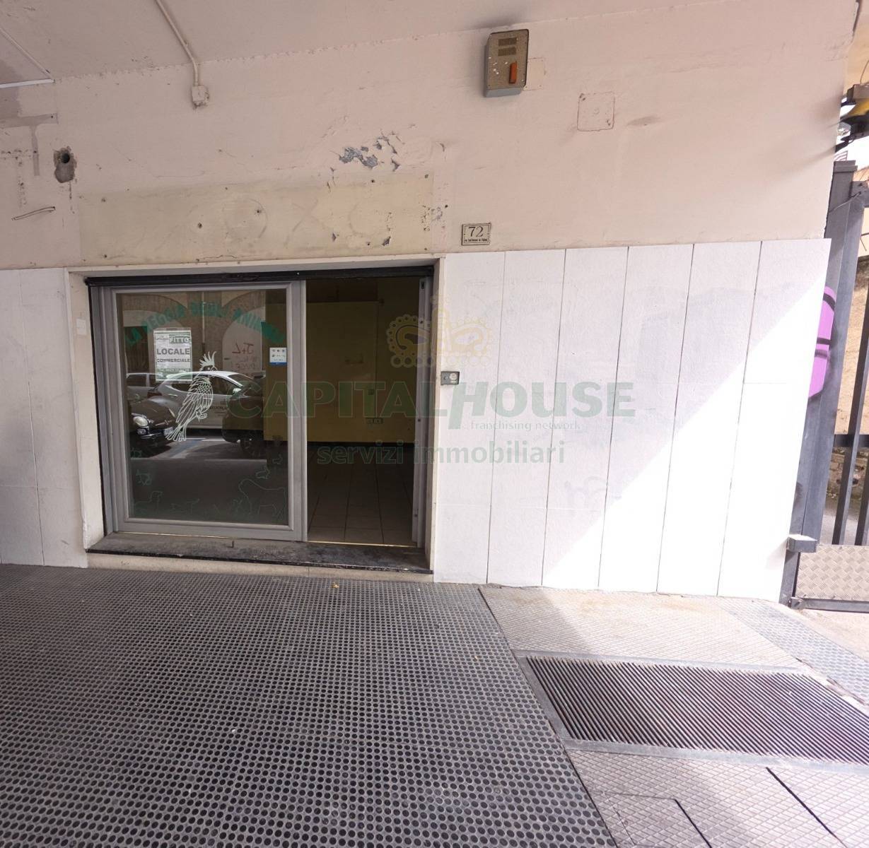 Commerciale in affitto a Caserta, Centro