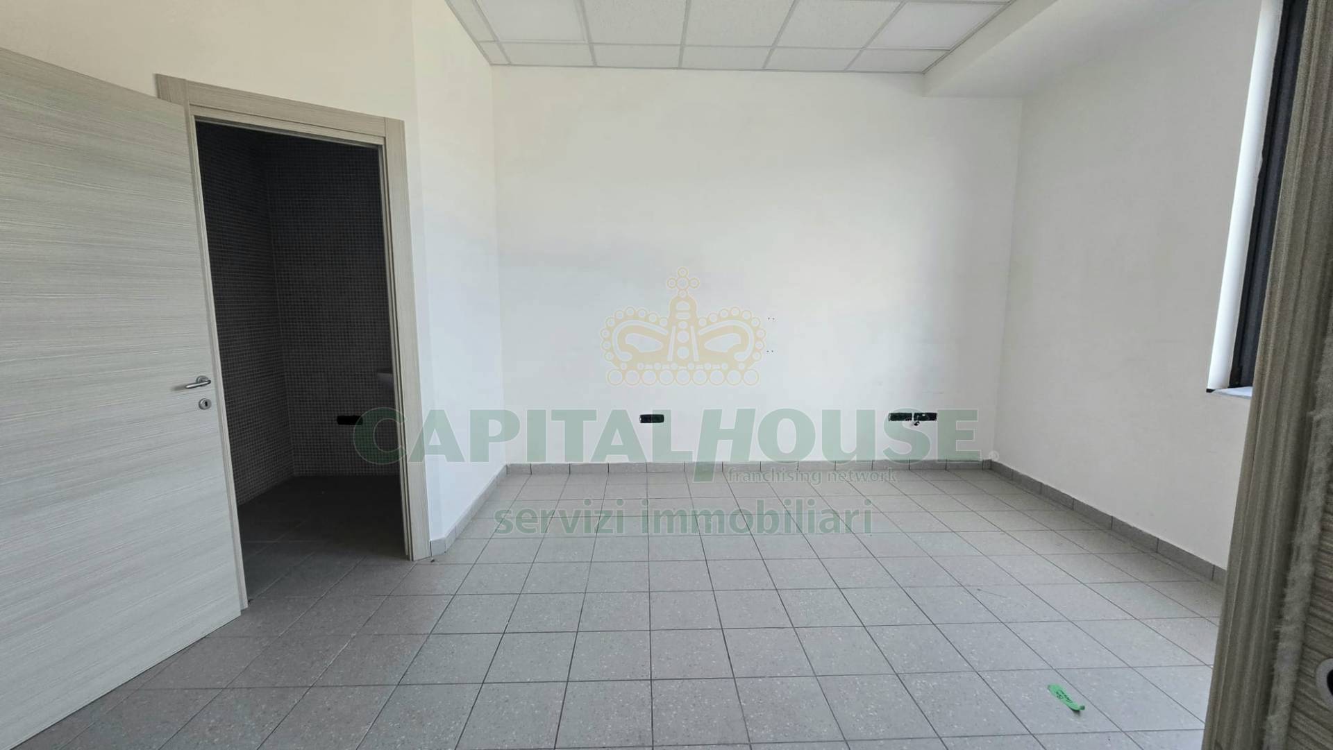 Ufficio in affitto a Caserta, Lincoln