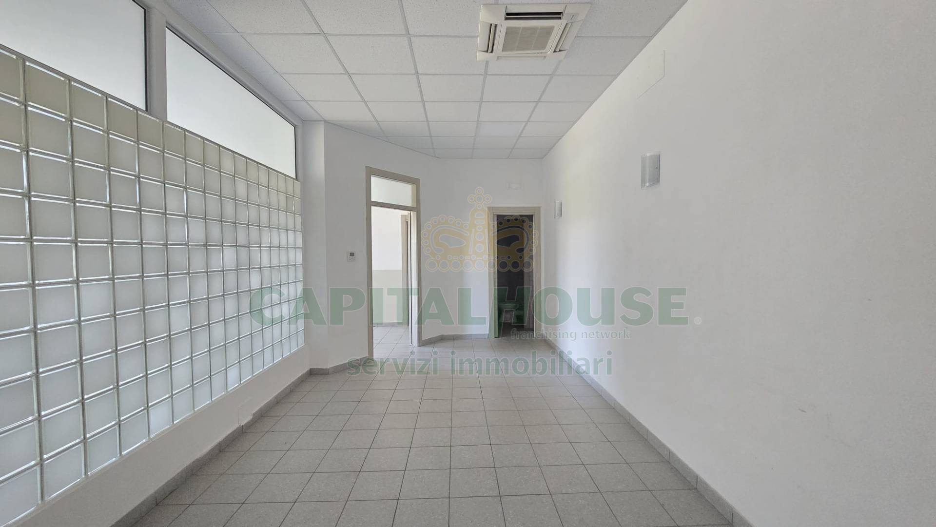Ufficio in affitto a Caserta, Lincoln
