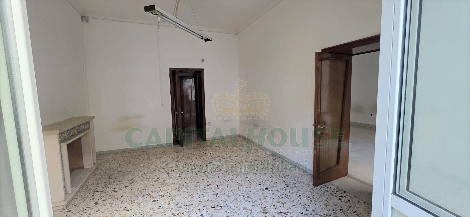 Appartamento in vendita a Caserta, Centro