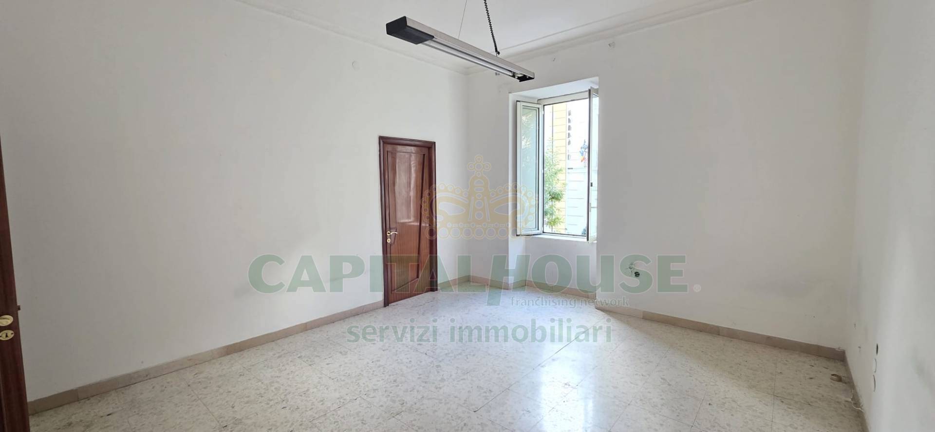 Appartamento in vendita a Caserta, Centro