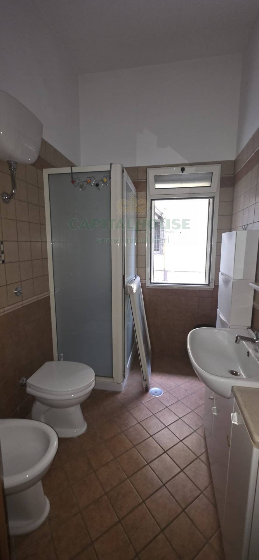 Appartamento in affitto a Caserta, Tredici