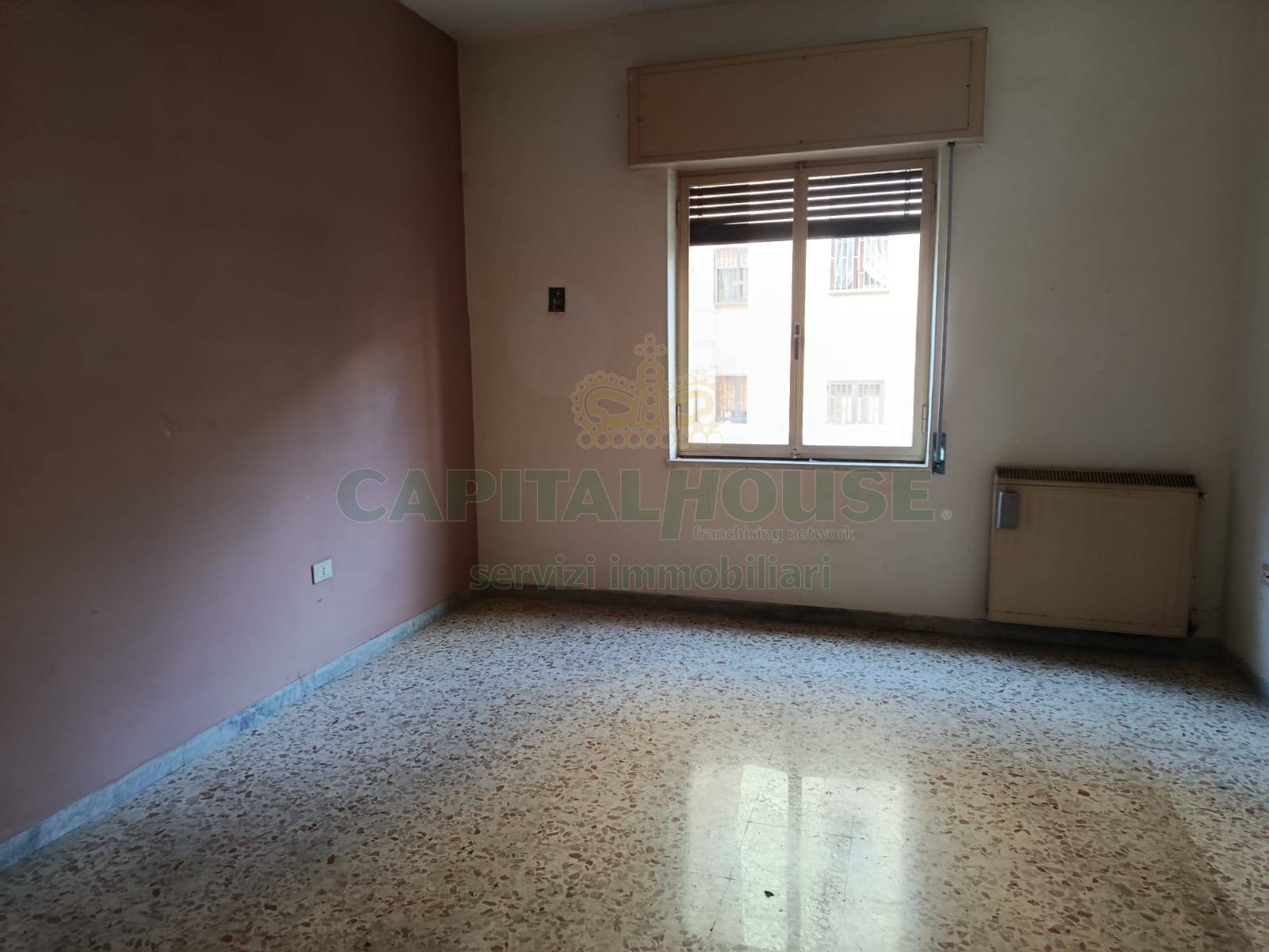 Appartamento in affitto a Caserta, Centro