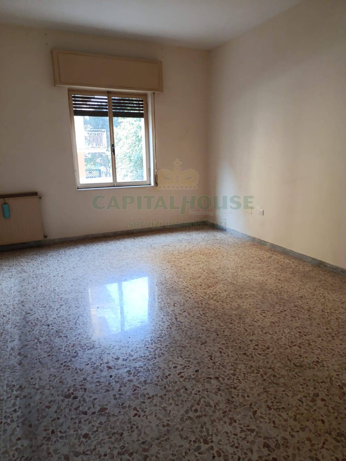 Appartamento in affitto a Caserta, Centro