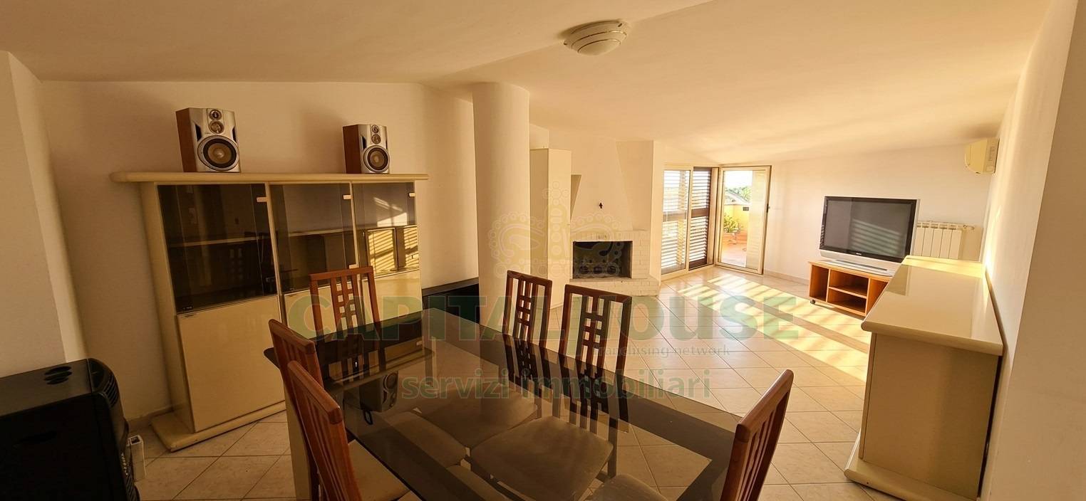 Sottotetto in vendita a Caserta, Tredici