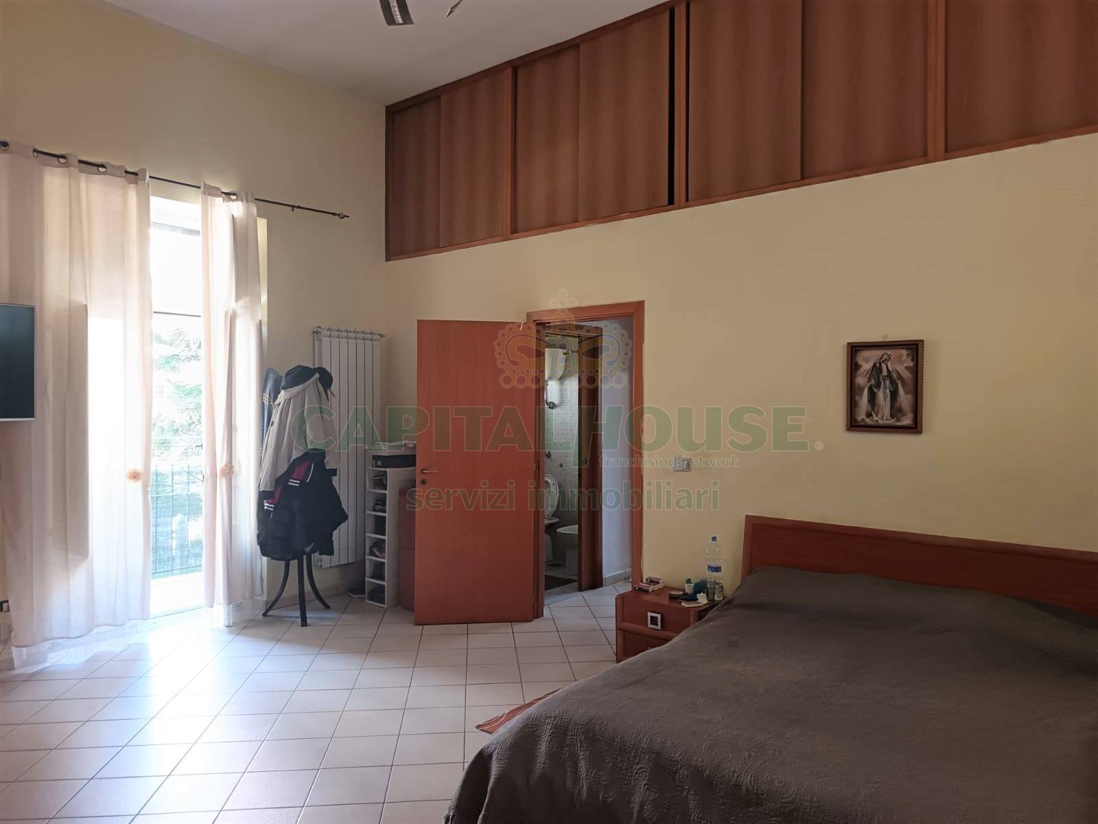 Appartamento in vendita a Caserta, Centro