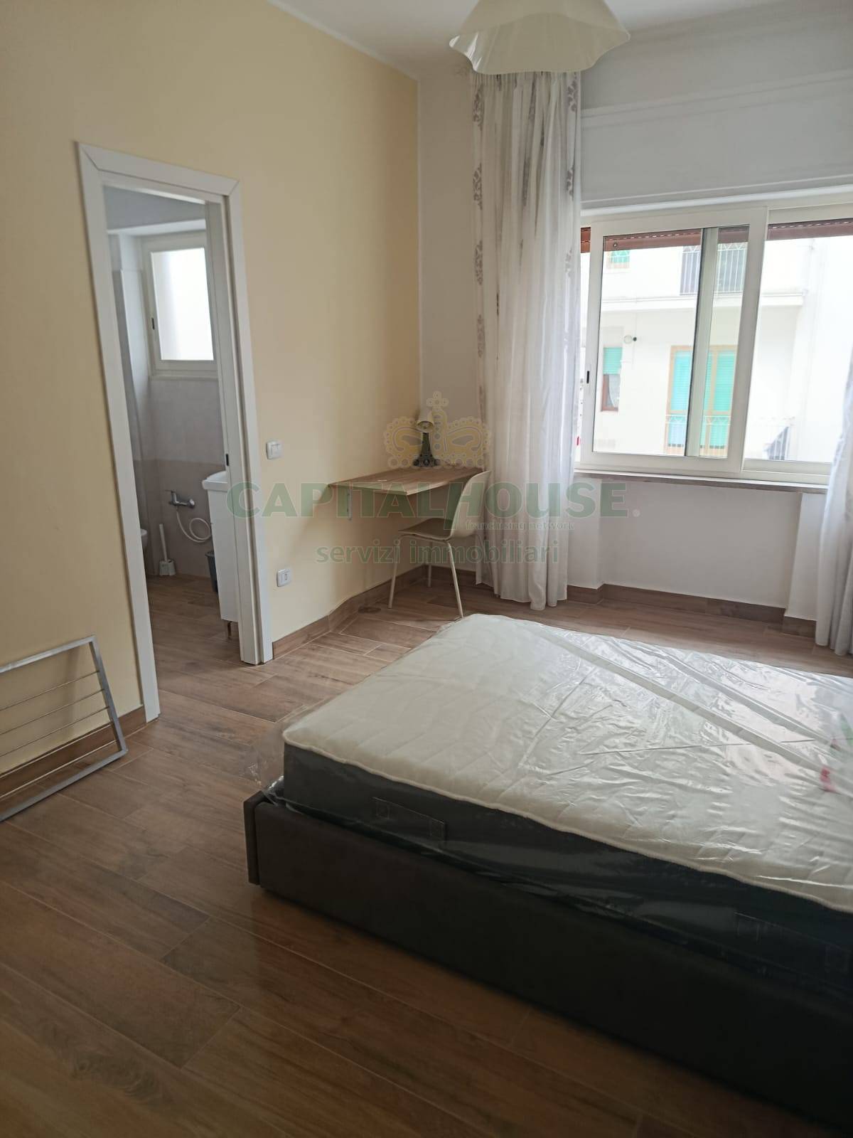 Camere (solo AFFITTO) in affitto a Caserta, Lincoln