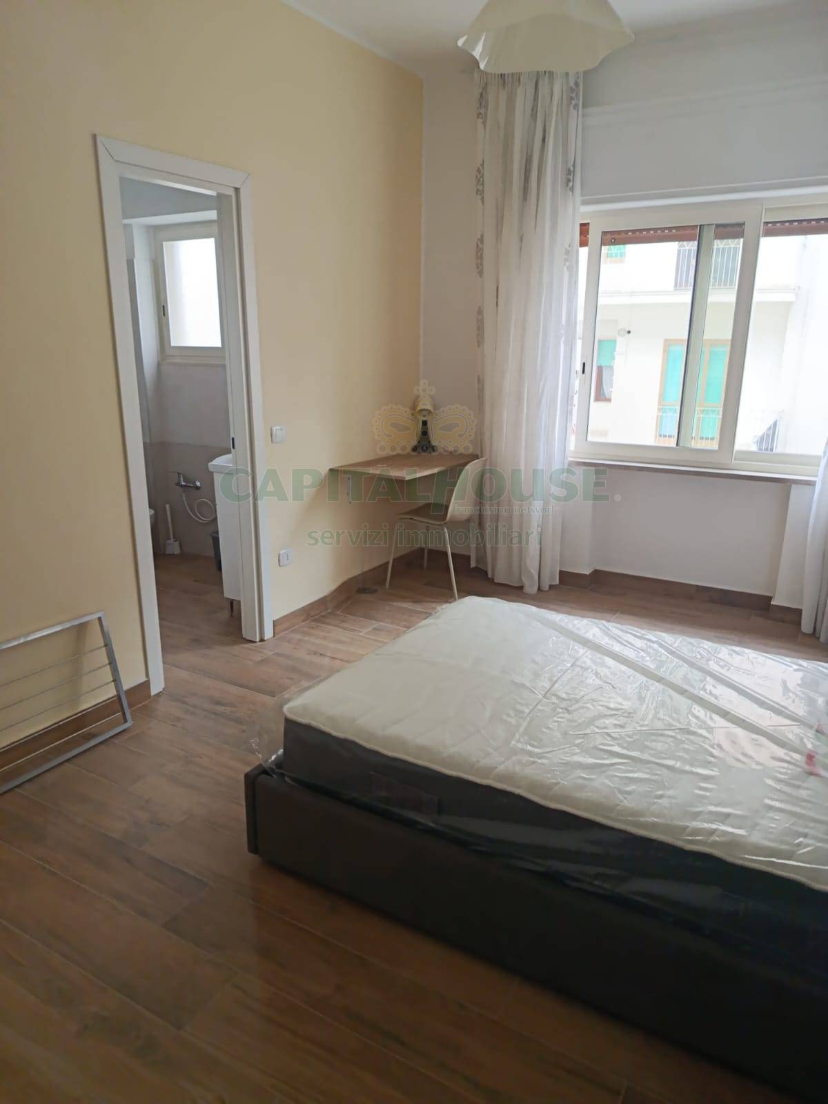 Camere (solo AFFITTO) in affitto a Caserta, Lincoln