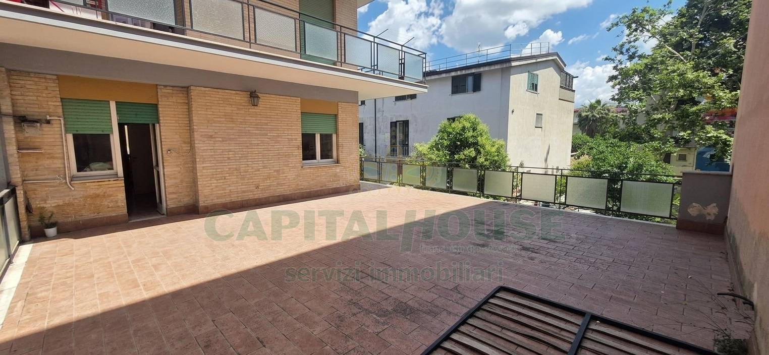 Appartamento in vendita a Caserta, Acquaviva