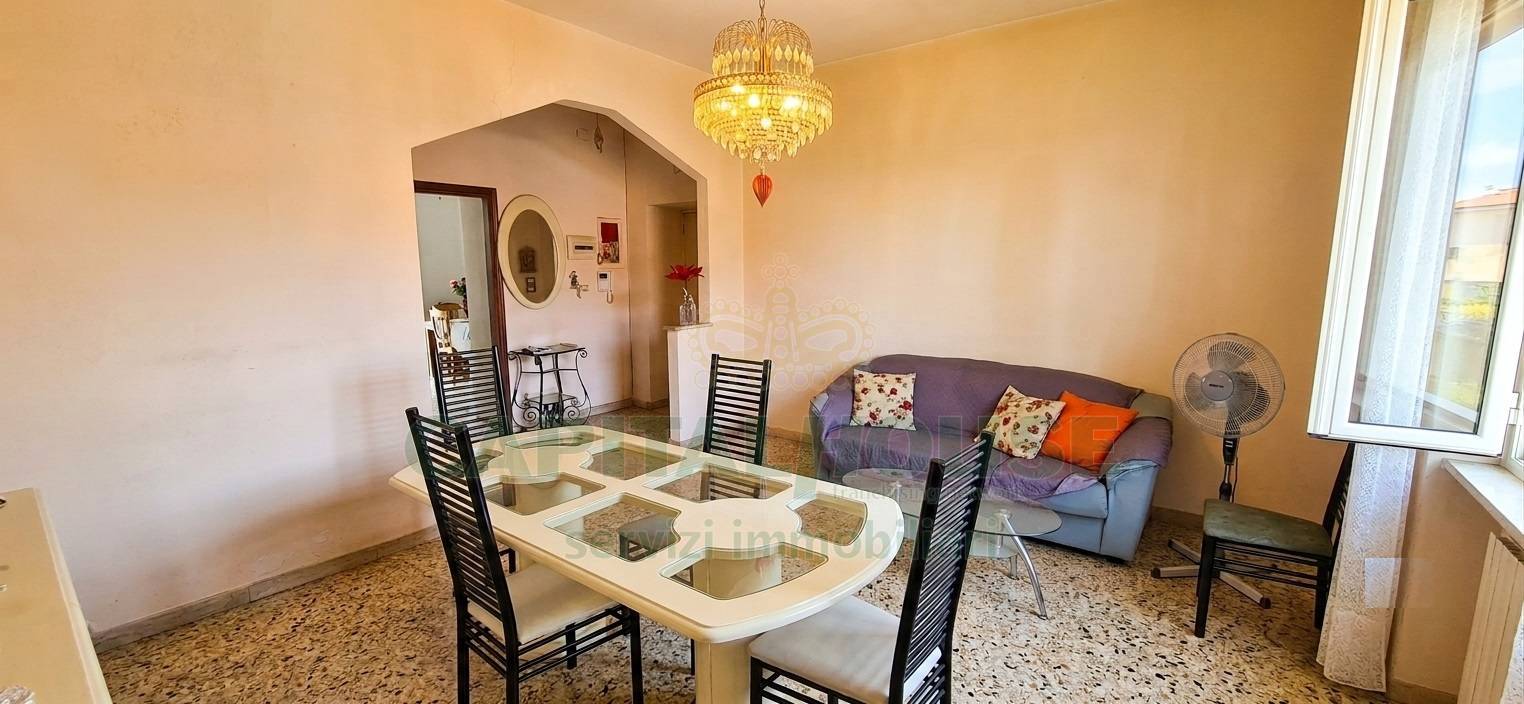Appartamento in vendita a Caserta, Lincoln