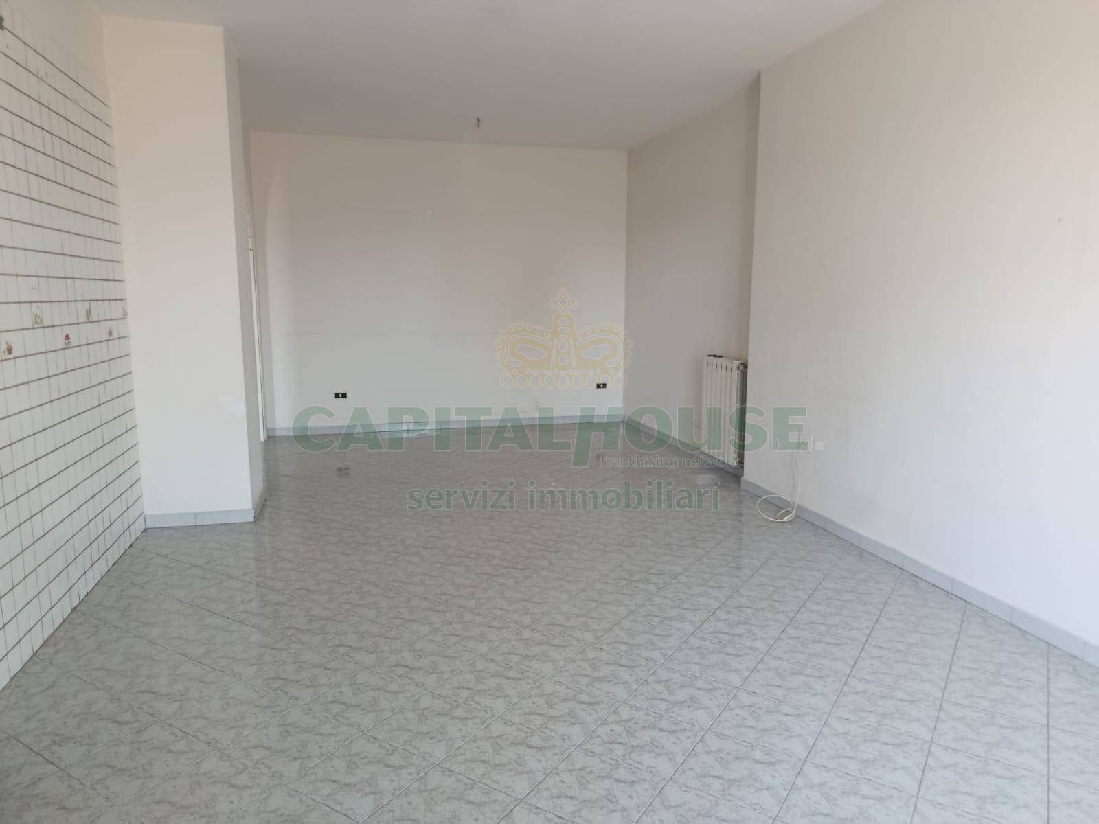 Appartamento in affitto a Marcianise, Castel Loriano