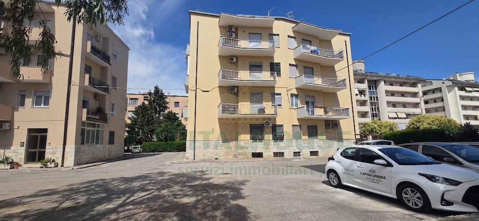 Appartamento in vendita a Caserta, Centro