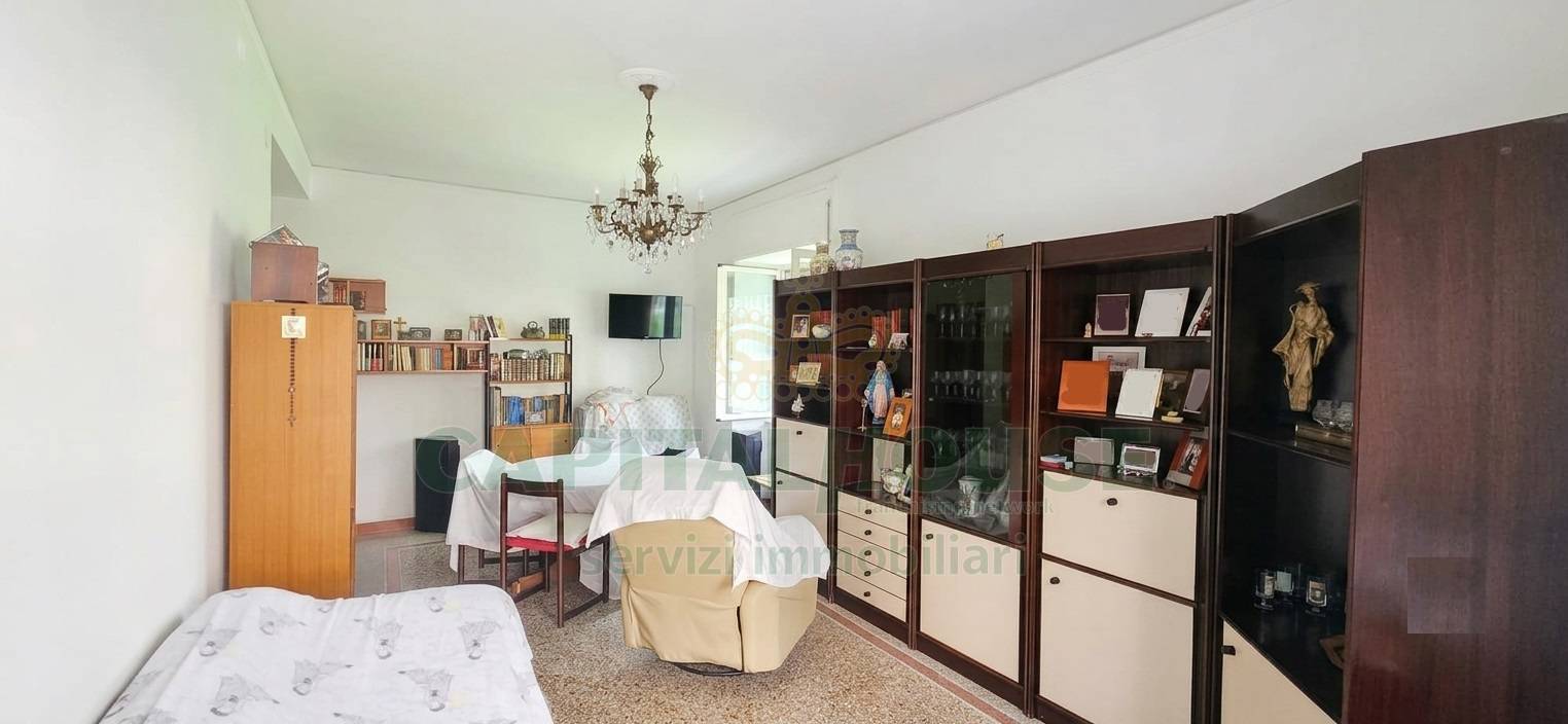 Appartamento in vendita a Caserta, Centro