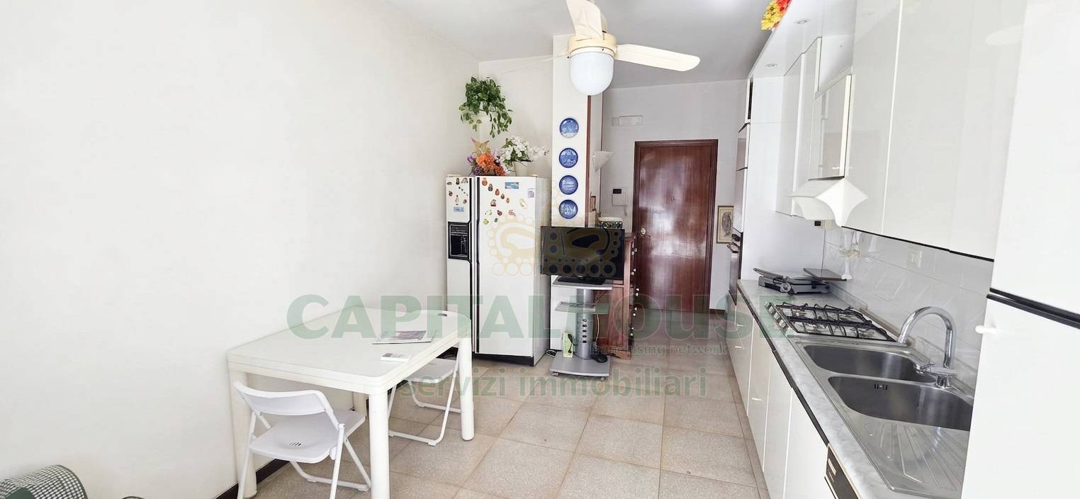Appartamento in vendita a Caserta, Centro