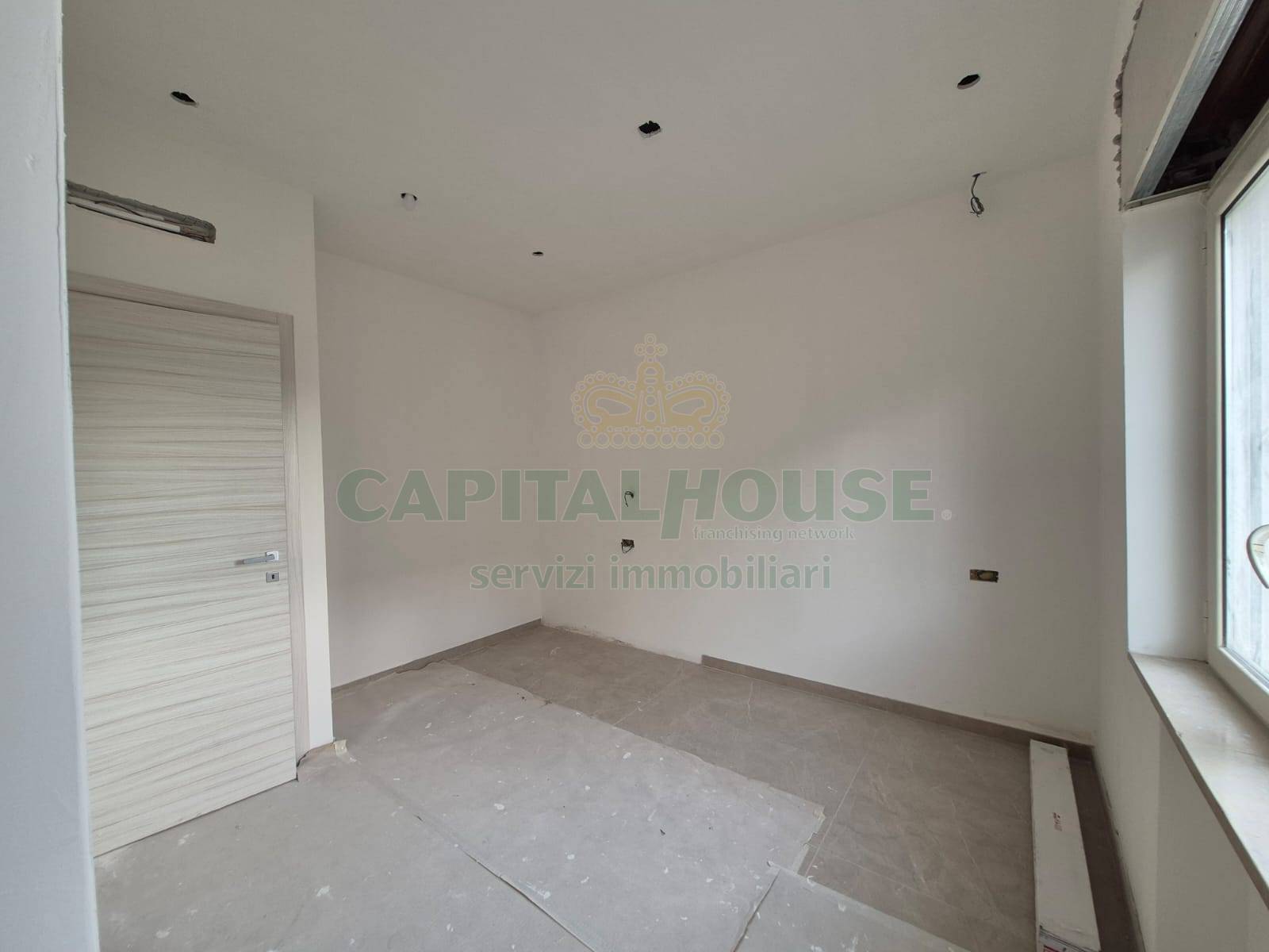 Appartamento in affitto a Caserta, Lincoln