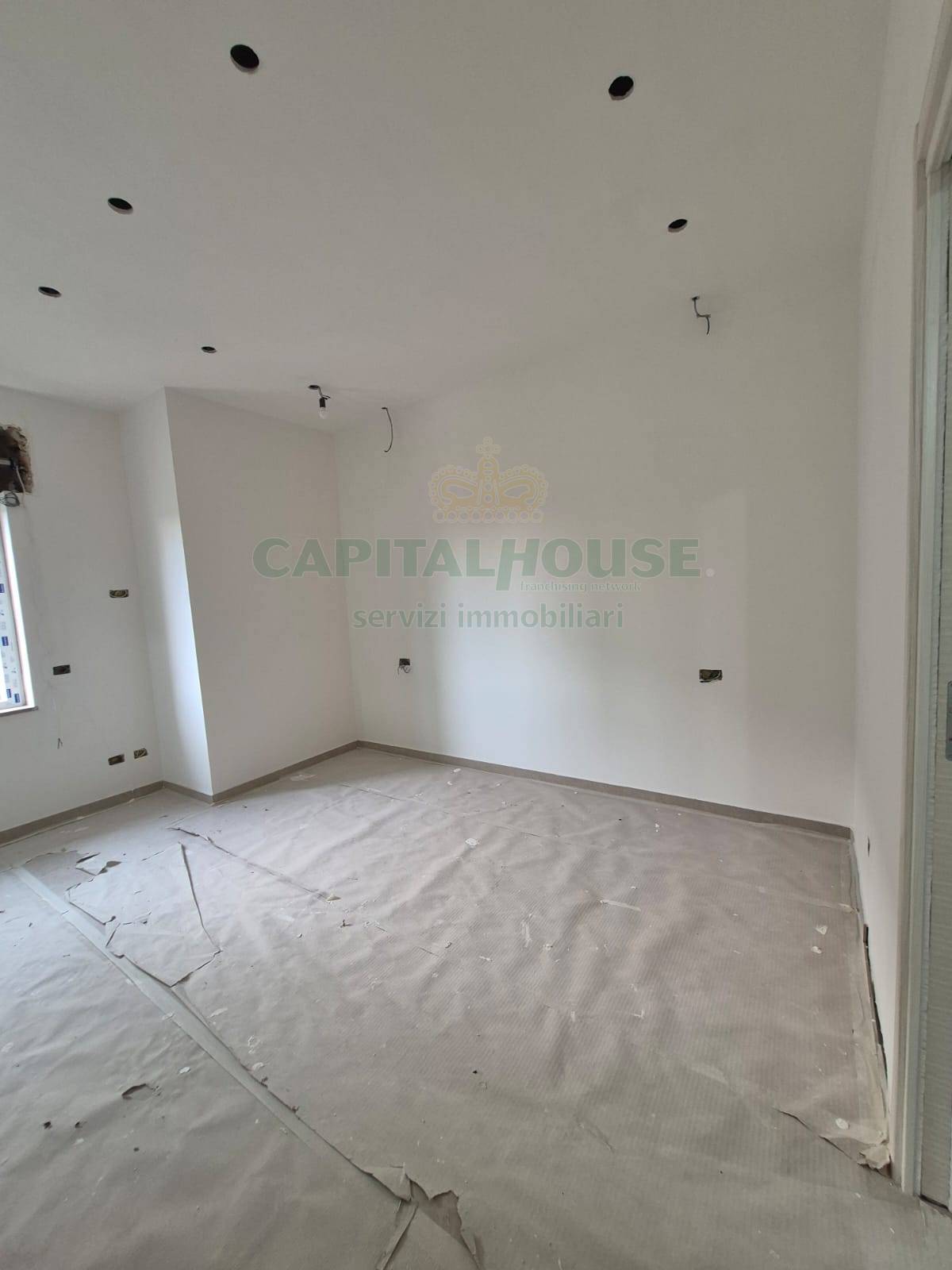 Appartamento in affitto a Caserta, Lincoln